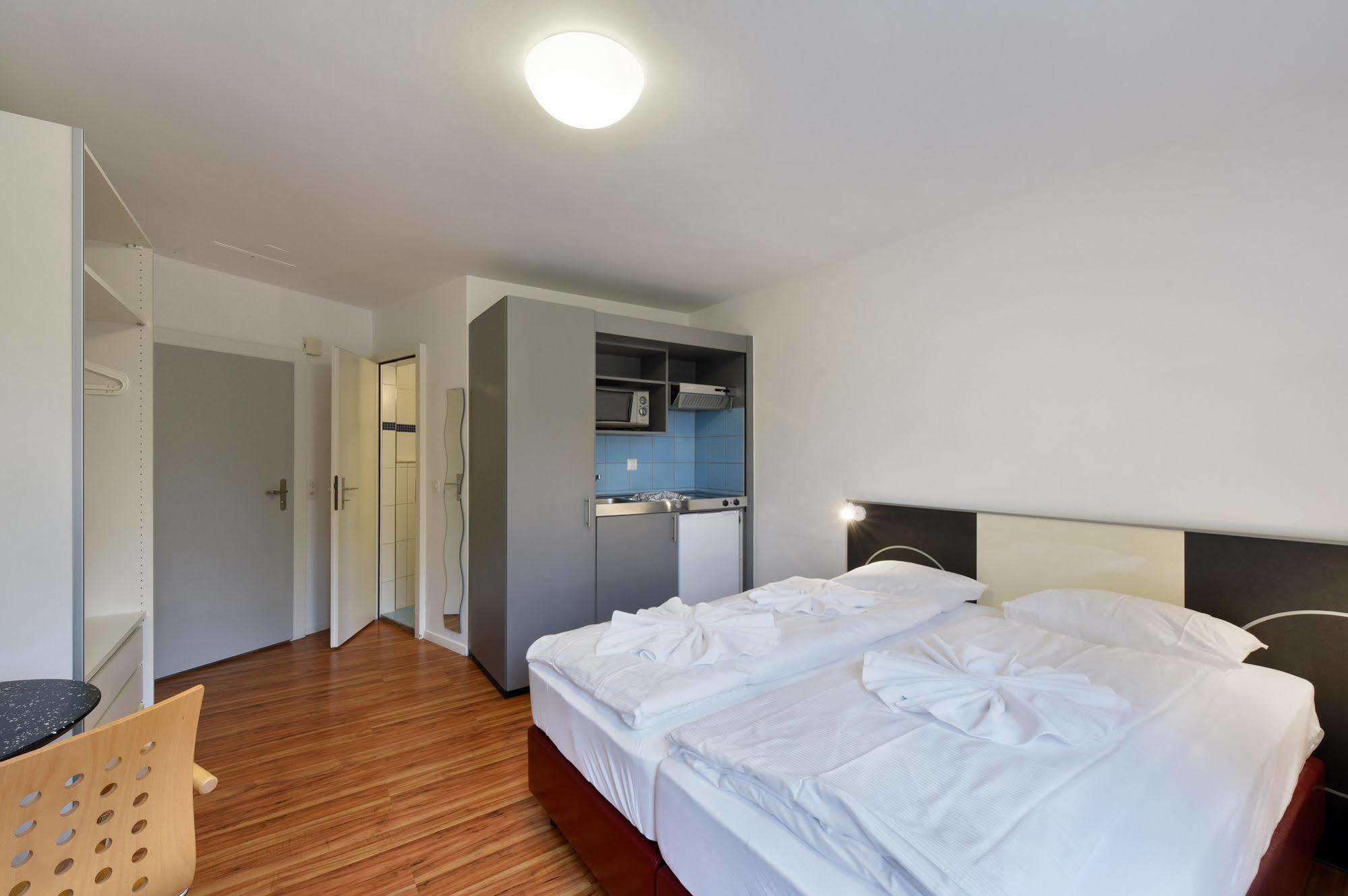 Apartmán Swiss Star California - Self Check-In Curych Exteriér fotografie